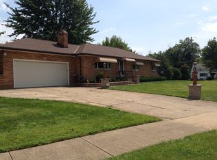 6526 Highland Dr, Independence, OH 44131