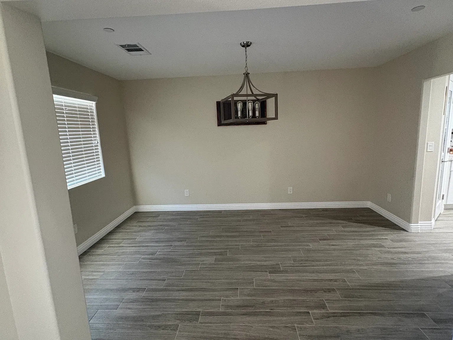 13955 Apple Creek Dr — Photo 4