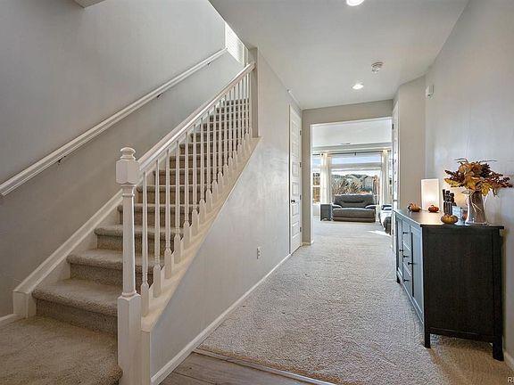 3rd image of 10719 Troy St
