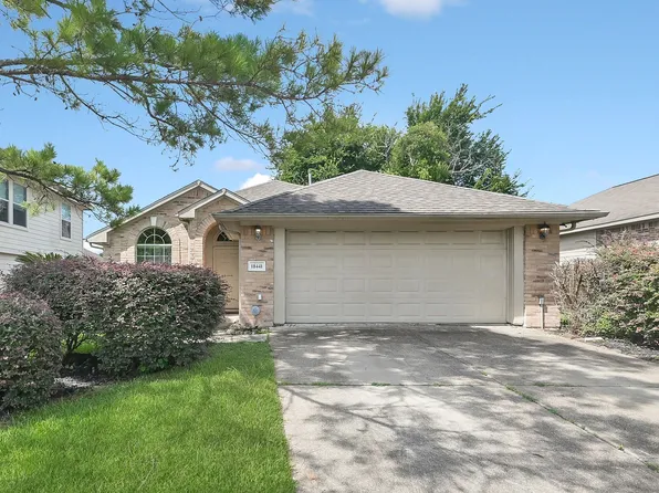 18441 Sunrise Oaks Ct, Montgomery, TX 77316