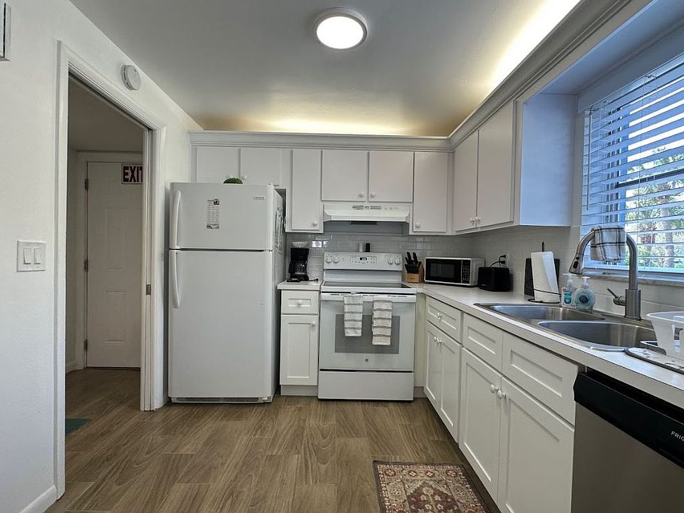 Newly remodeled kitchen includes all accomodations and brand new dishwasher.