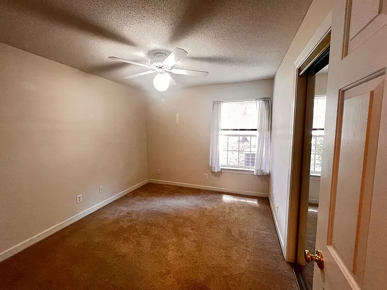 4374 Crepe Myrtle Ct #A — Photo 13