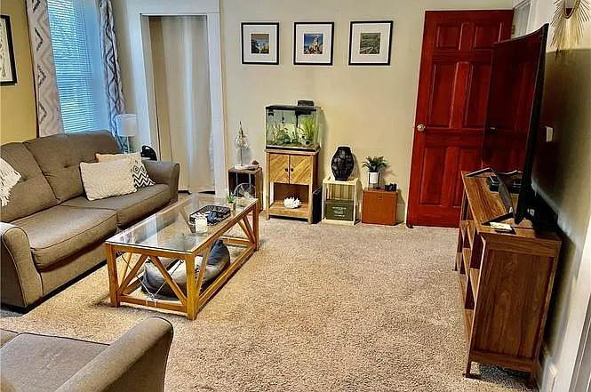 2BR | 1 BA All Utilities Included! — Photo 3