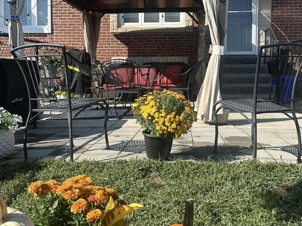 3504 Decatur St, Philadelphia, PA 19136