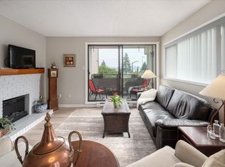 309 Morison Ave #201, Parksville, BC V9P 1M6