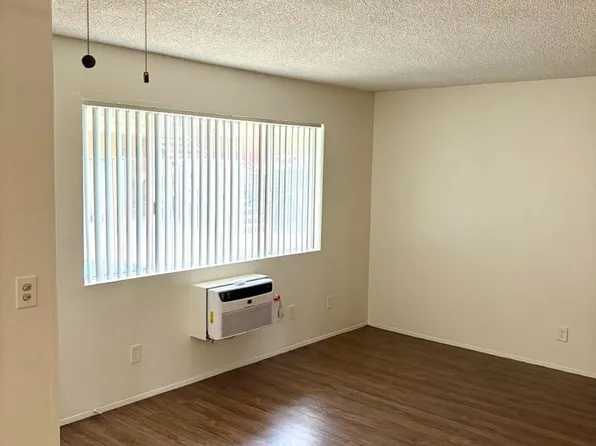 Hallmark Apartment, 4841 Jessie Ave APT 19, La Mesa, CA 91942