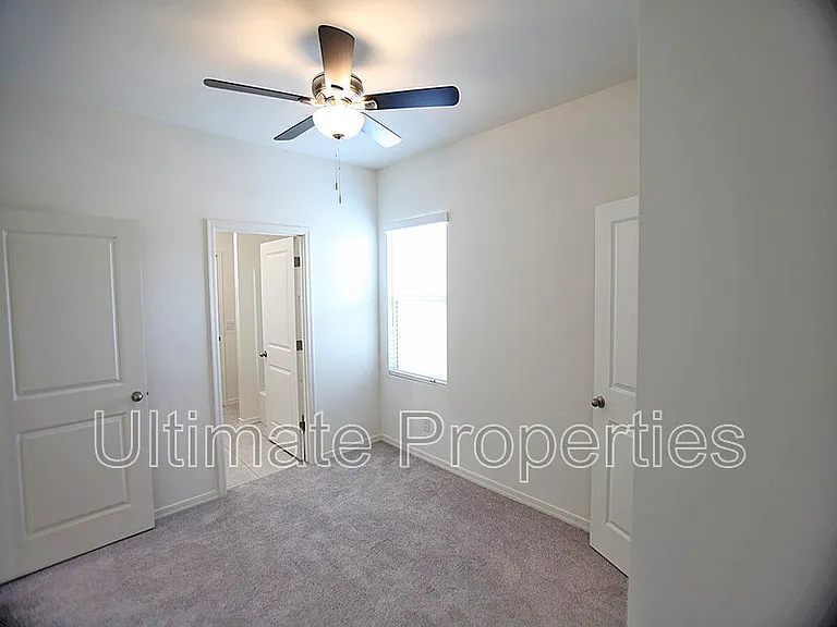 5923 N 200th Ave — Photo 7