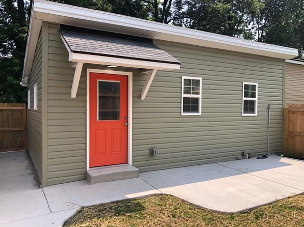 540 Lilly Ave #2