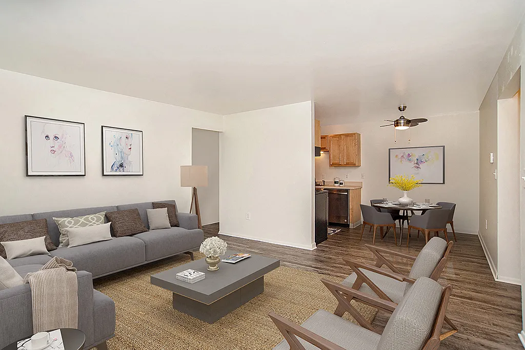 Sunflower Apartments — Photo 4