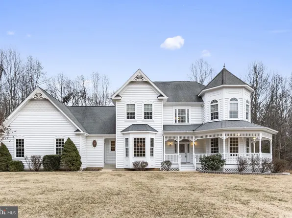 9290 Gunston Rd, Welcome, MD 20693