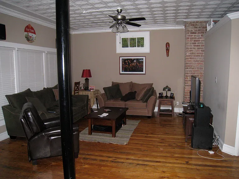 219 S Walker St #B — Photo 17
