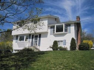 48 Fort Meadow Dr, Hudson, MA 01749