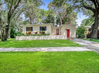 321 Patica Rd NE, Saint Petersburg, FL 33702