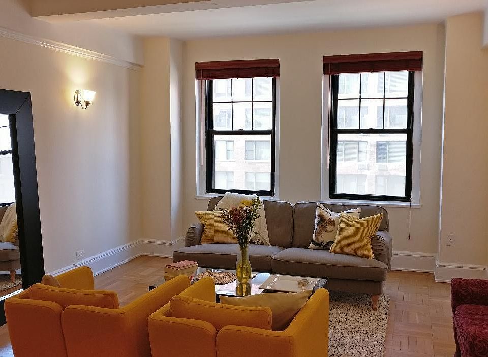 1st image of 172 W 79th St #5C