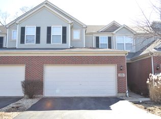 176 Neutrenton Ave, Elgin, IL 60120
