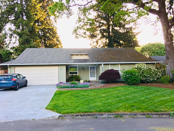 3rd image of 8516 NW Old Orchard Dr