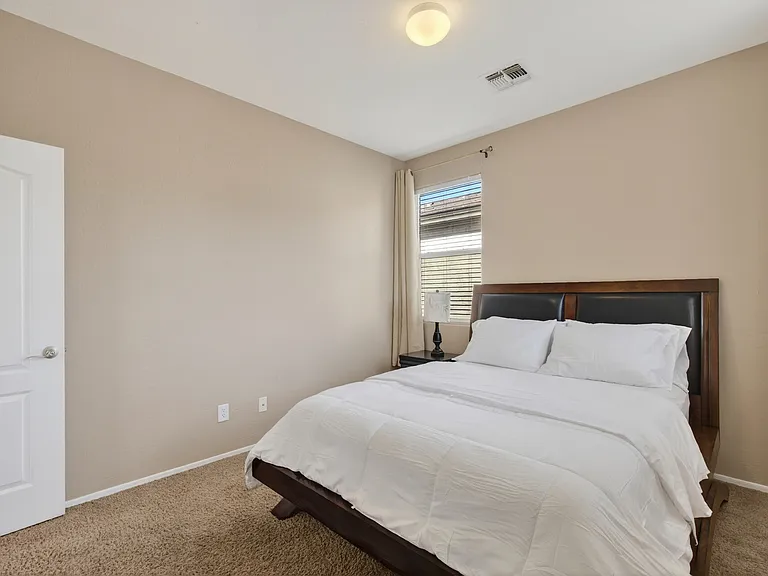 12034 W Polk St — Photo 43