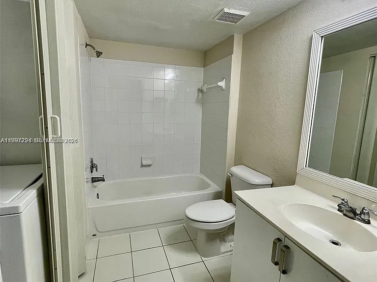 15470 SW 284th St #3201 — Photo 4