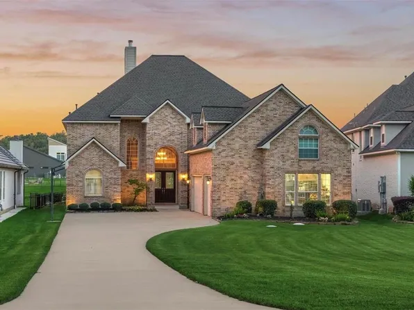 11452 Grand Pine Dr, Montgomery, TX 77356