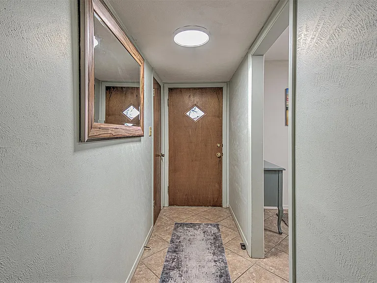 5304 Bedford — Photo 3