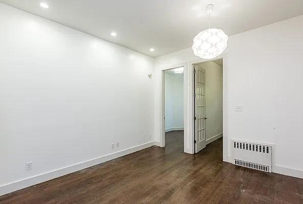Rented by Nooklyn NYC LLC | media 60