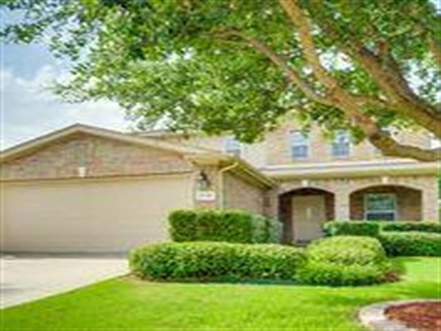 1st image of 2321 Emerald Ln