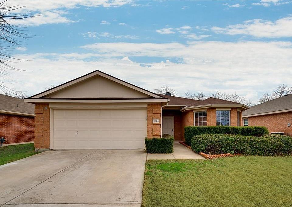 1st image of 1004 Margaret Dr