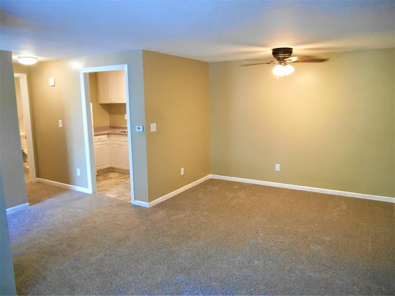 165 South St #14 — Photo 2