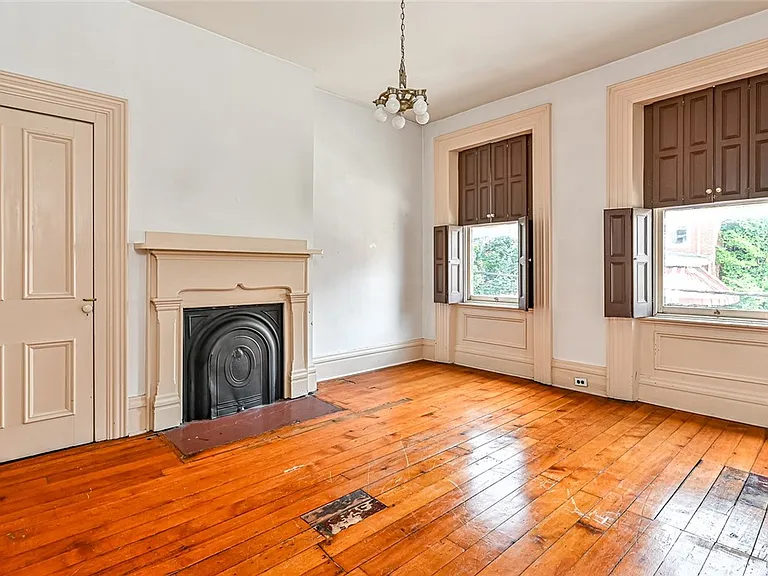 617 Avery St — Photo 20