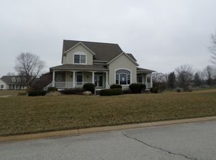 11301 Fishers Pond, Middlebury, IN 46540