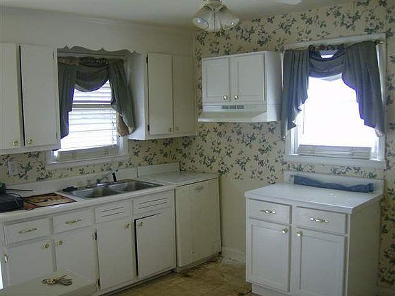 5th image of 40 N Haven Dr