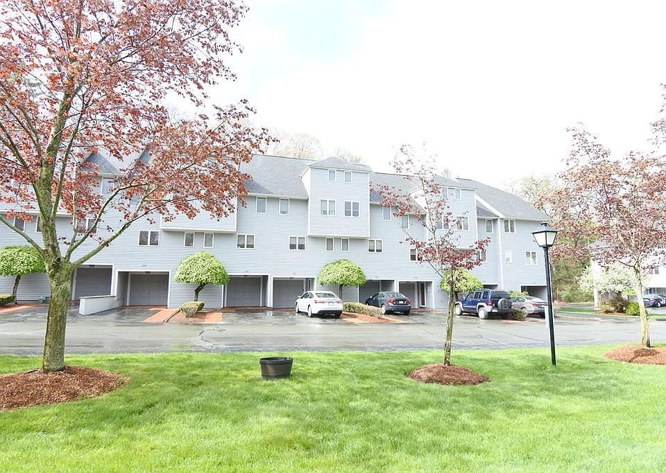 1st image of 1007 Sherwood Forest Ln #1007