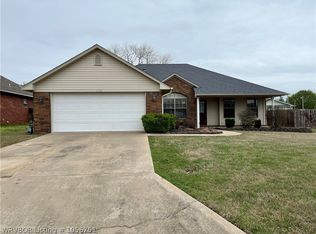 1750 Kalei Ln, Van Buren, AR 72956
