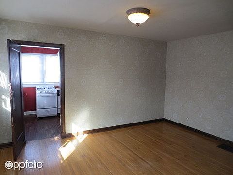 5th image of 5120 Crittenden Ave