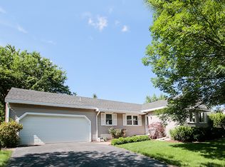 1213 Duke Ct, Naperville, IL 60565
