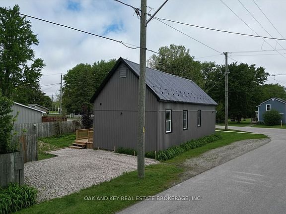 4th image of 22933 Hagerty Rd