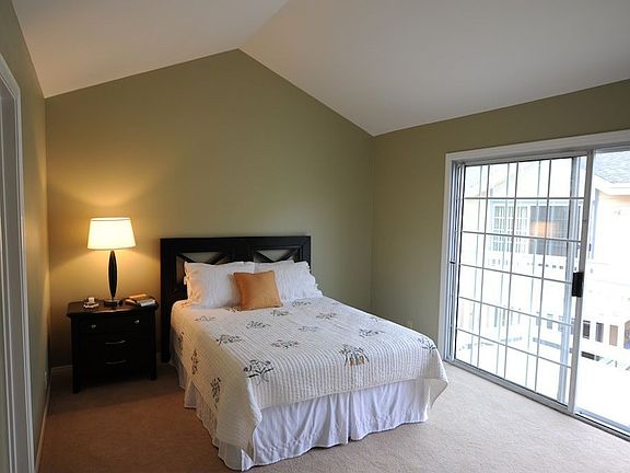 Master Bedroom - Vaulted Ceiling, Bathroom, Balcony, Walk-In Closet