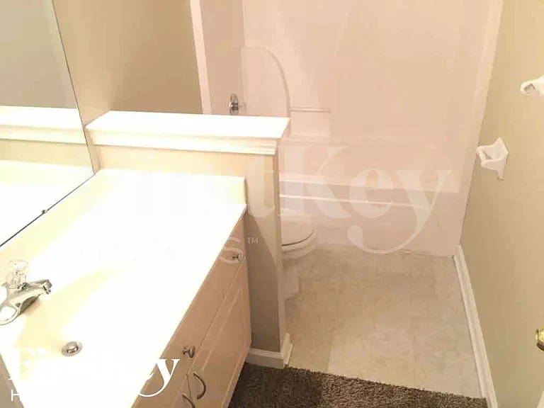 865 Abbey Grove Ln — Photo 14