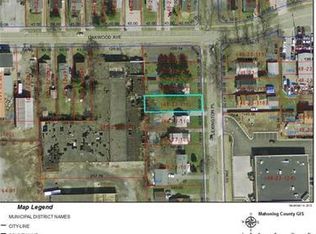 Lexington Pl, Youngstown, OH 44515