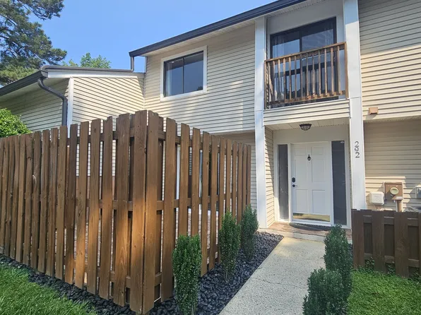 292 Twiggs Cor, Peachtree City, GA 30269