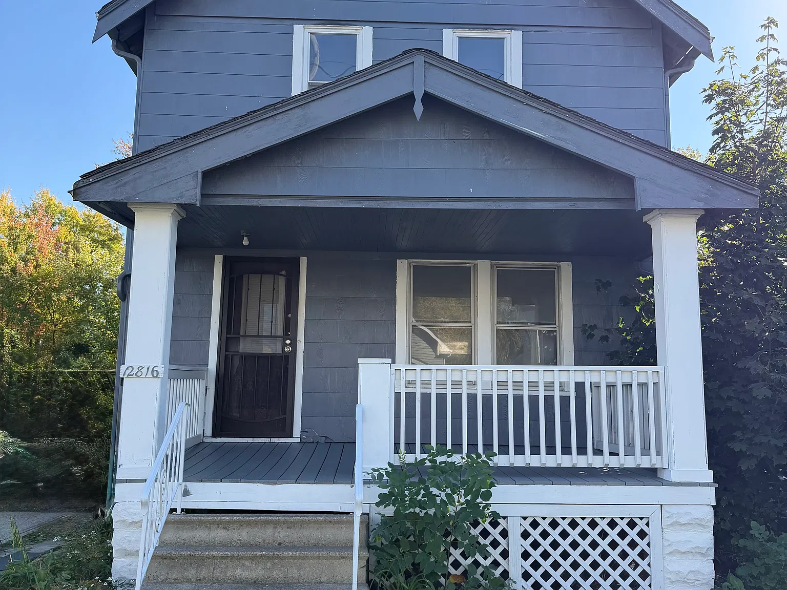 3 bed, 1000 sqft, $1,450 — Photo 1