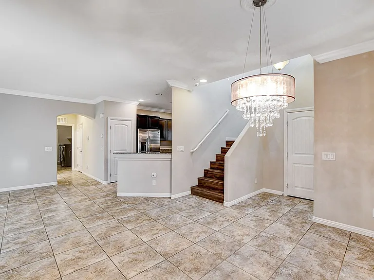 9634 Volk Ave — Photo 8