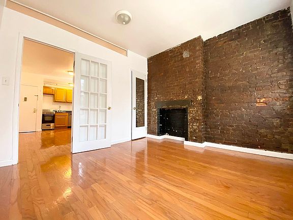 3rd image of 334 E 11th St #3C