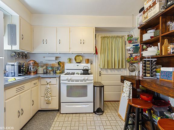 5th image of 5258 N Virginia Ave