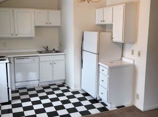 1237 N Cass St APT 302, Milwaukee, WI 53202