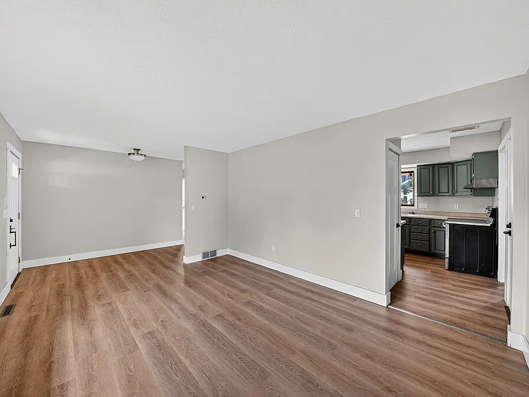 11966 Bluebonnet Ln — Photo 10