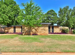 1102 Westwood Dr, Abilene, TX 79603