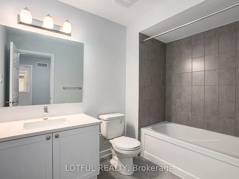 2104 Winsome Ter — Photo 17