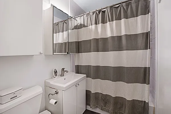 Sold by Compass | media 18