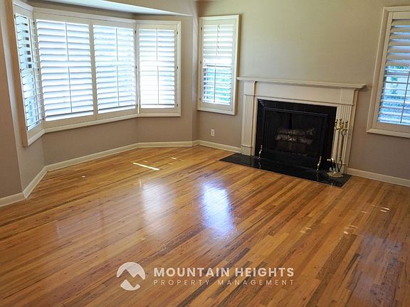 4th image of 2784 E Delsa Dr